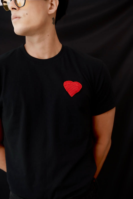 Black Red Heart T-shirt